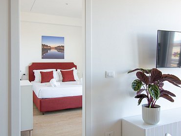 fb3374a4-0890-4435-8f6c-224f11486d30