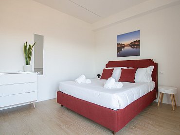 39256bcf-4272-4efd-b86f-37484ce1e34e