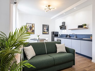 83fc801b-5bea-472f-99b9-648cd31238f1